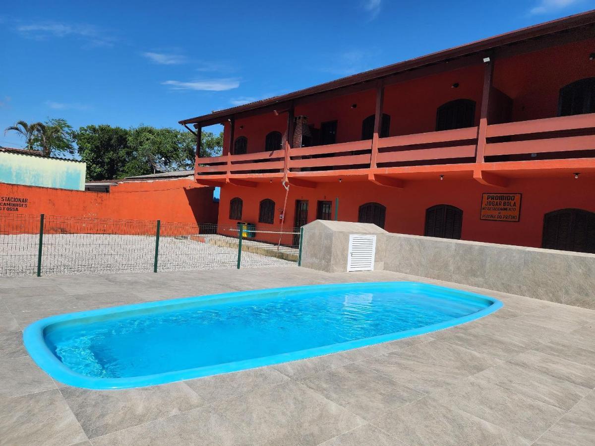 Apartamento 0001.05 - Maranduba - Apto - 2 - 8 Pessoas - 2 Quadras Do Mar - Piscina - Wi-fi